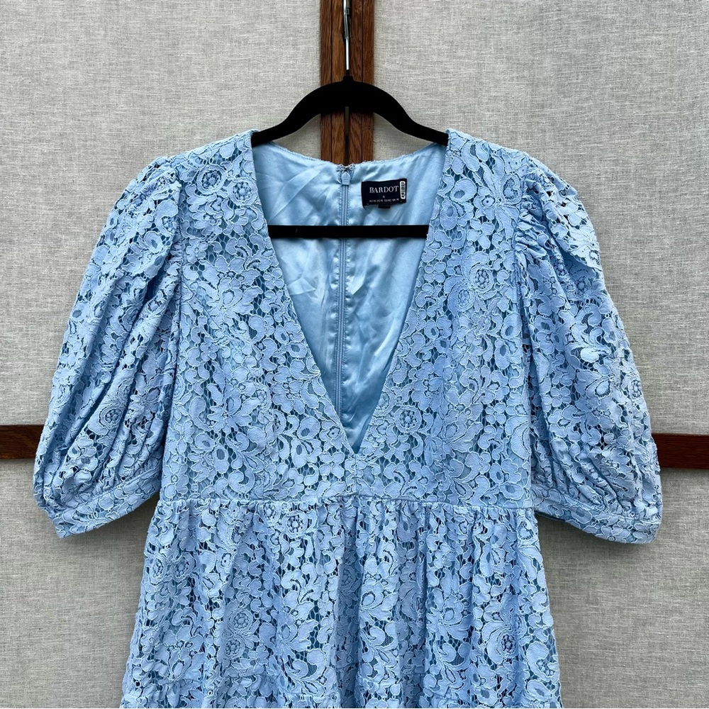 Bardot Light Blue Lace Mini Babydoll Deep-V Neckline Party Dress - Size 10 - Picture 7 of 16
